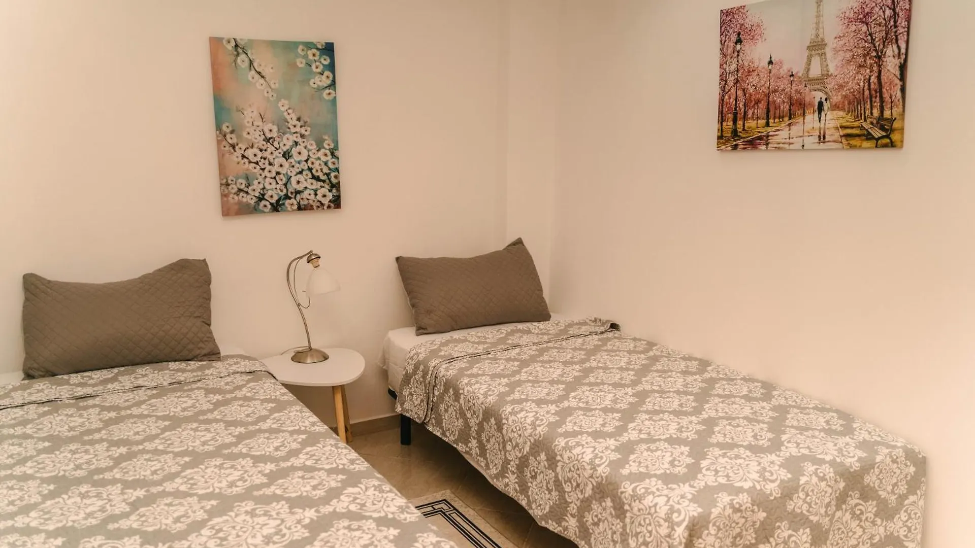 Peaceful Villa In New Bazaar Τίρανα