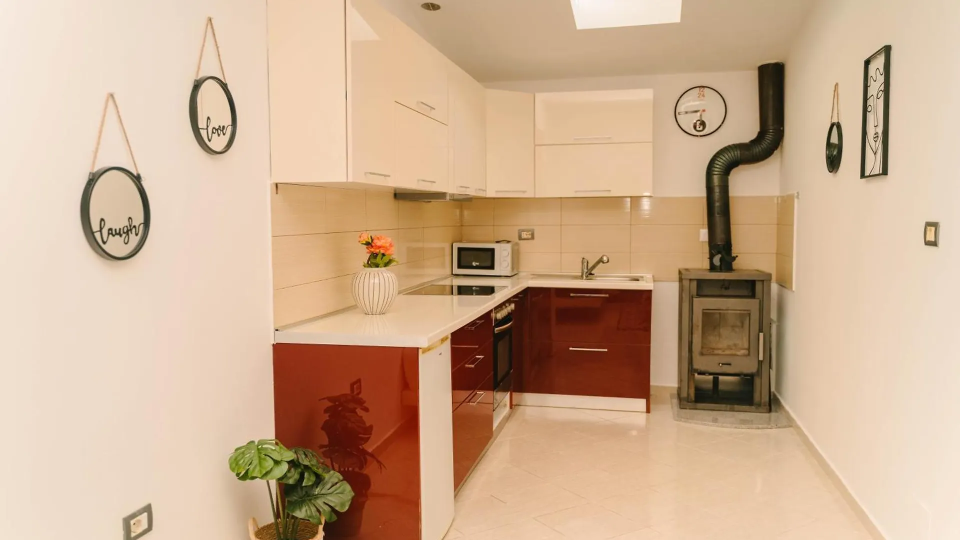 Peaceful Villa In New Bazaar Τίρανα